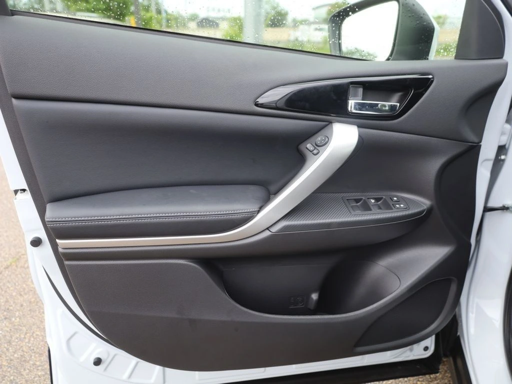 2026 Mitsubishi Eclipse Cross SE - Photo 35