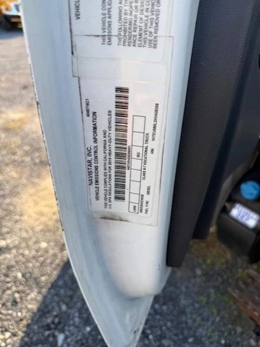 2019 International MV - image 10