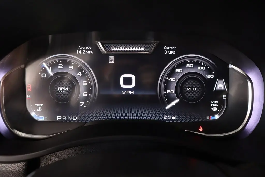 2025 Ram 2500 Laramie photo 4
