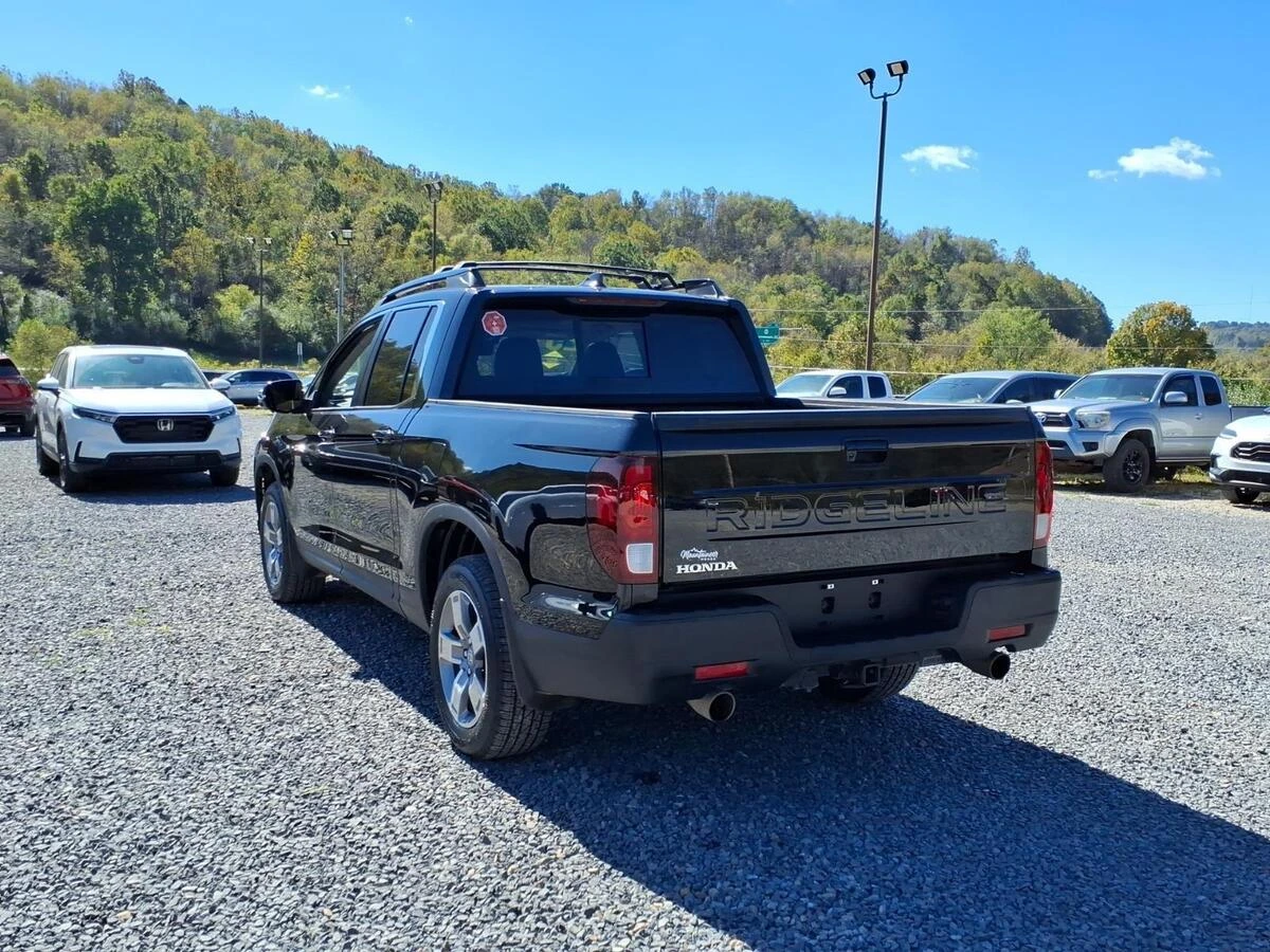 2025 Honda Ridgeline RTL - Photo 8