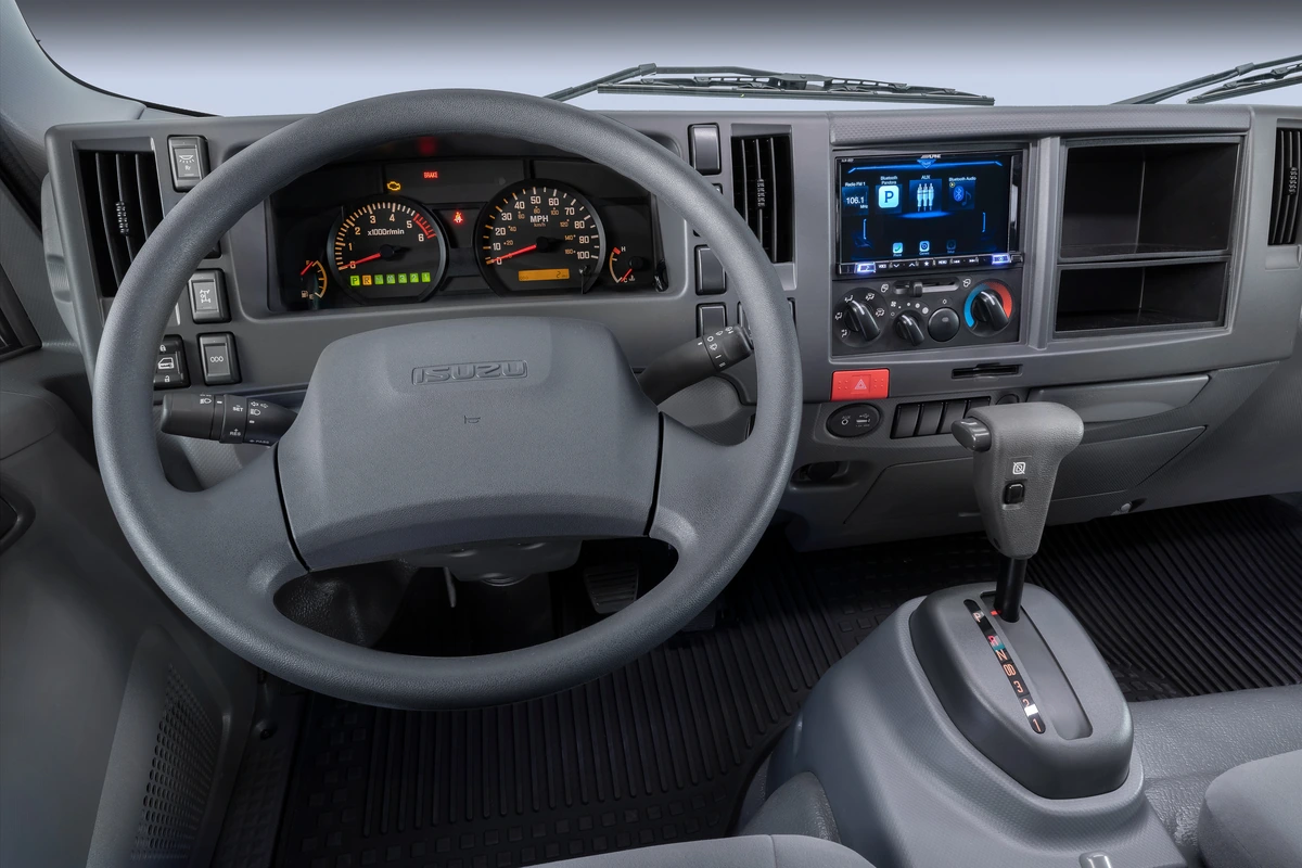 2024 Isuzu NRR in Saco, ME — photo 5