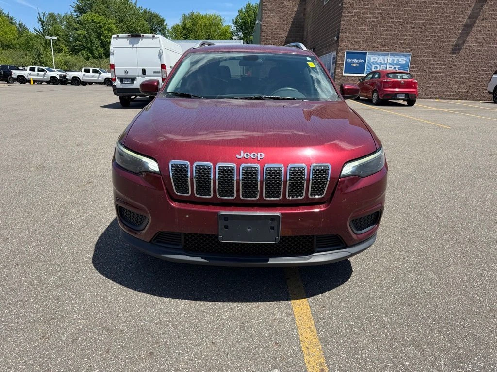 Vehicle Image 2