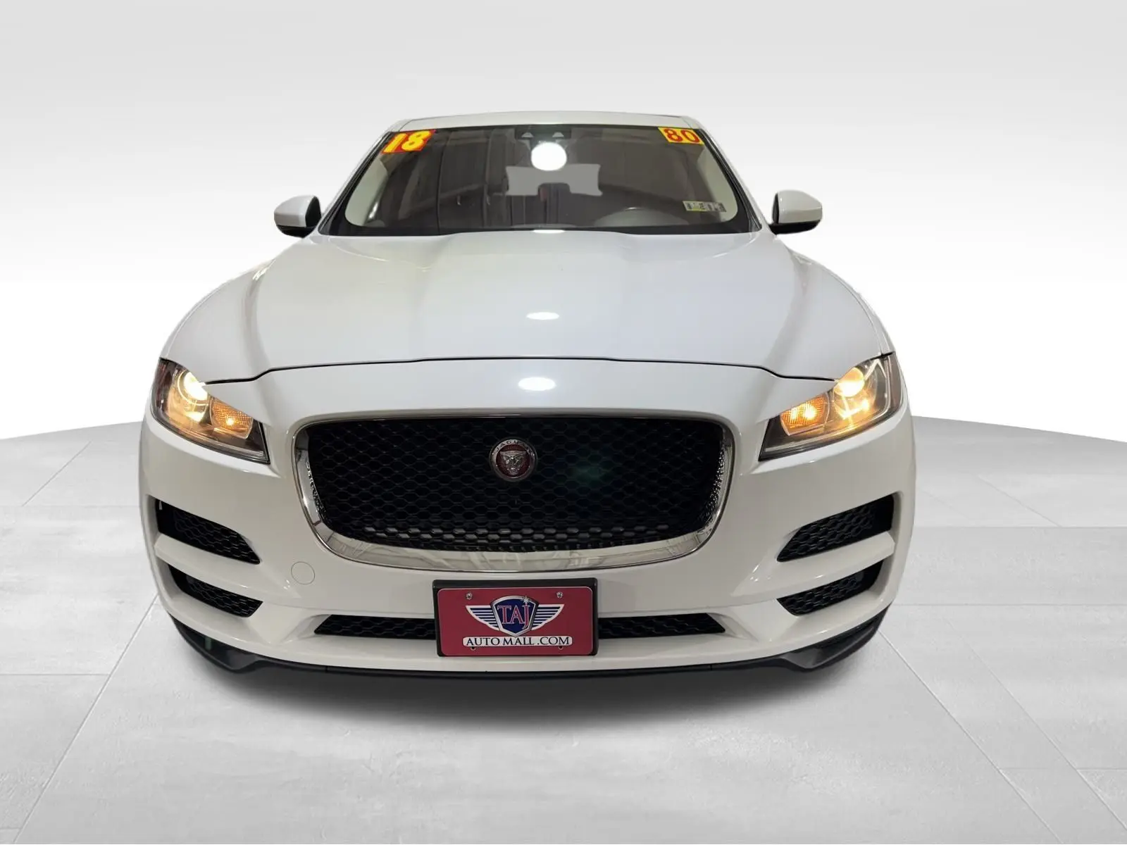2018 Jaguar F-PACE Premium photo 2