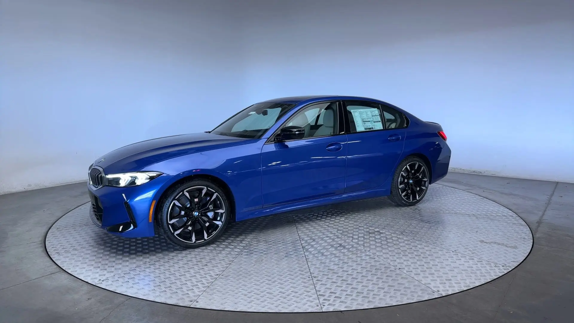 2025 Bmw 330i xDrive photo 4