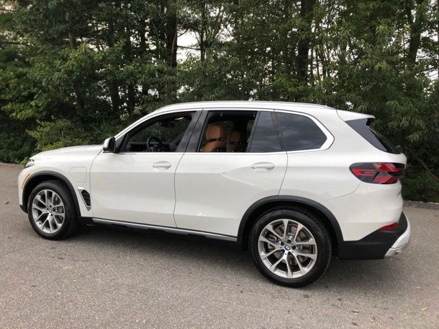 2026 BMW X5 50e - Photo 6
