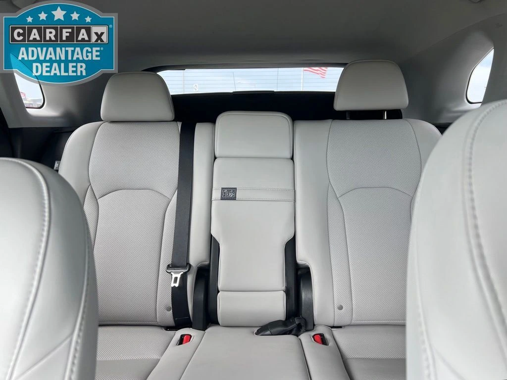 2021 Lexus RX Hybrid 450h - Photo 22