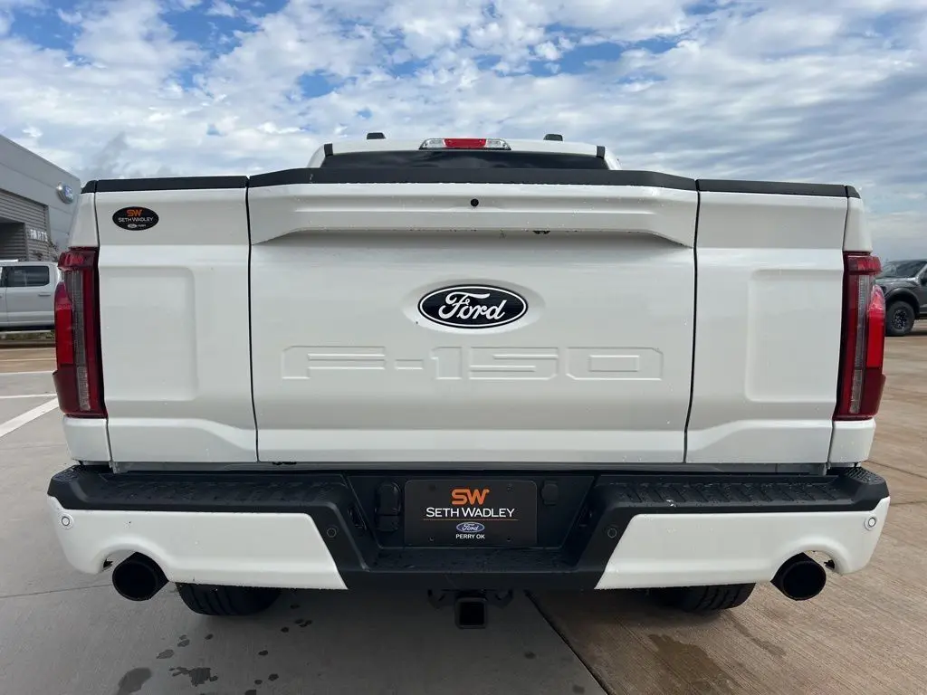 2025 Ford F-150 Lariat photo 7