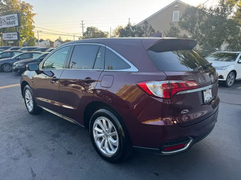 2017 Acura RDX Technology photo 4