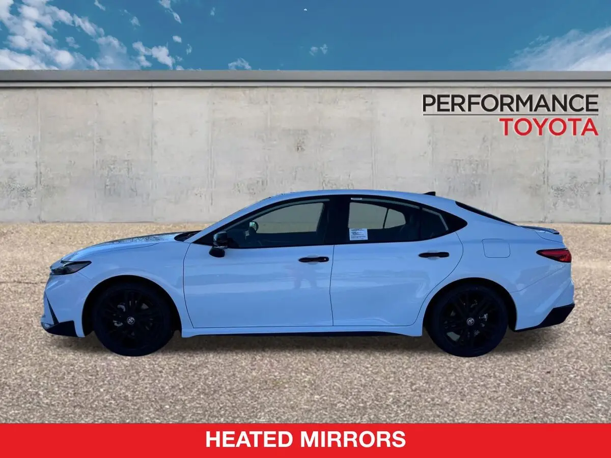 2026 Toyota Camry SE photo 2