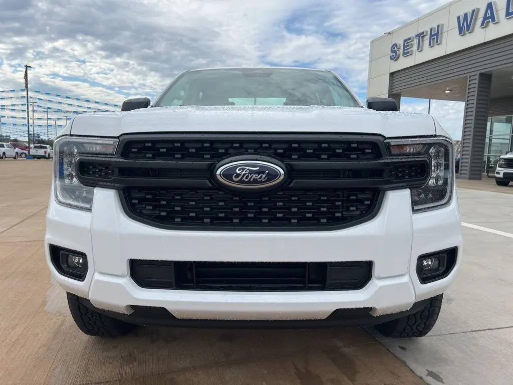 2025 Ford Ranger XL photo 2