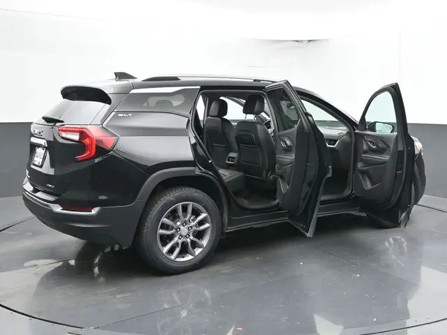 2024 Gmc Terrain SLT photo 47