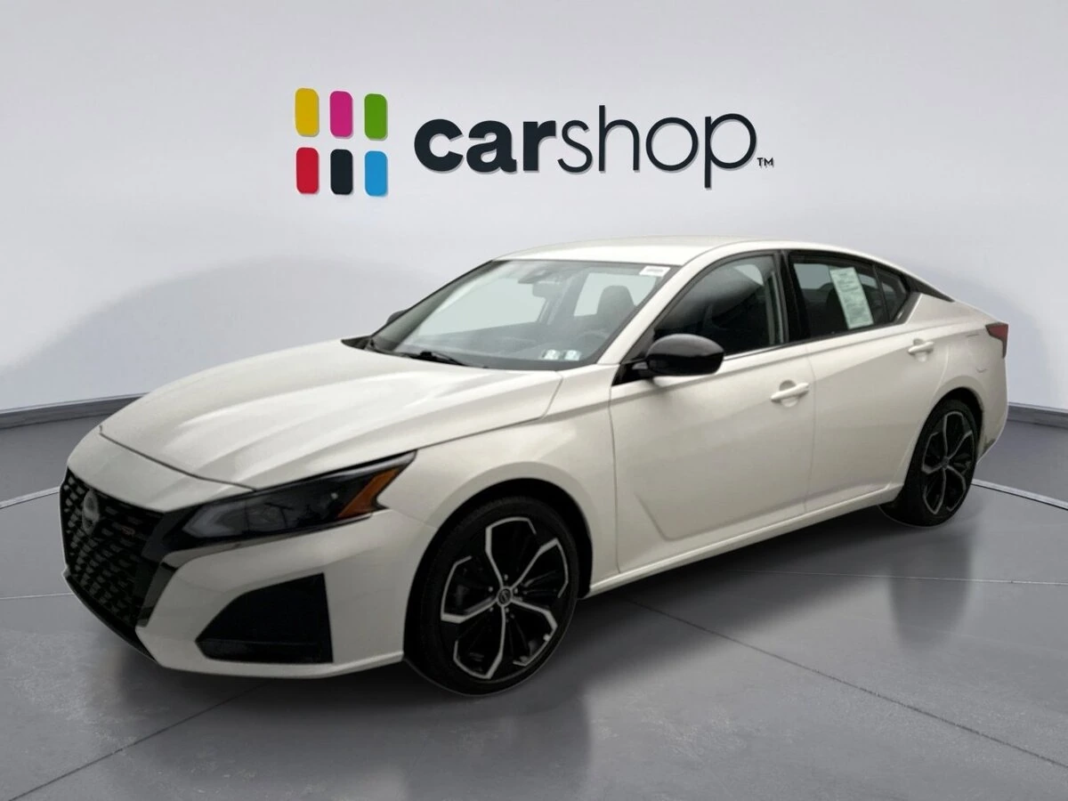 2024 Nissan Altima SR