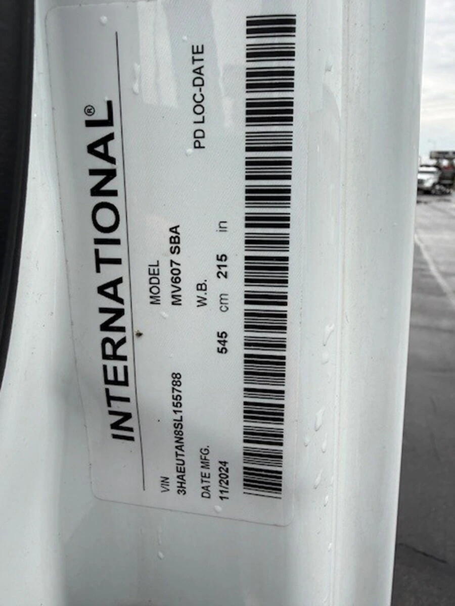 2025 International MV - image 12