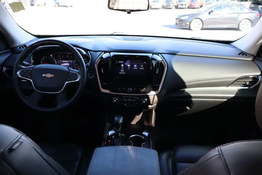 2021 Chevrolet Traverse Leather photo 41
