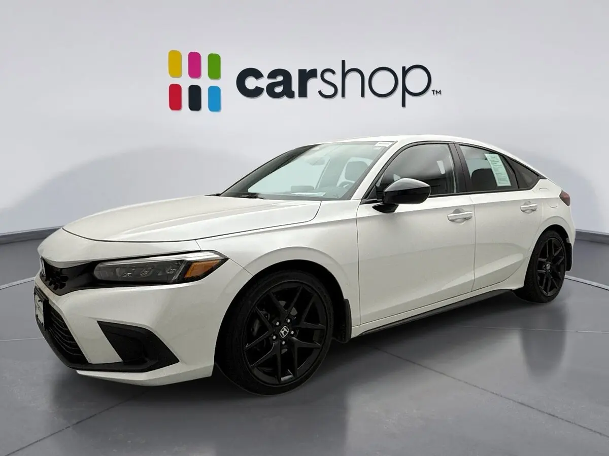 2024 Honda Civic Hatchback Sport's photo