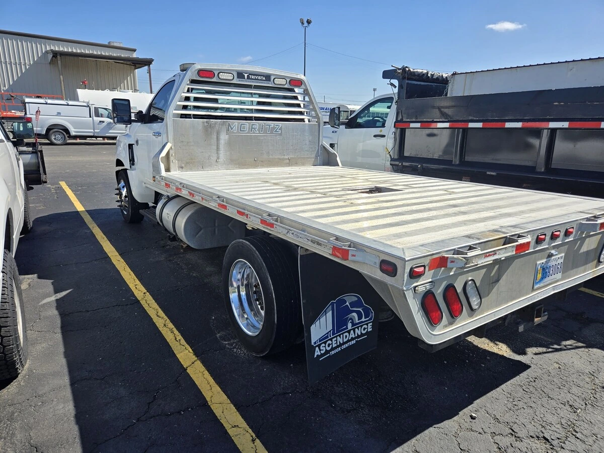 2022 International CV in Austin, IN — photo 4