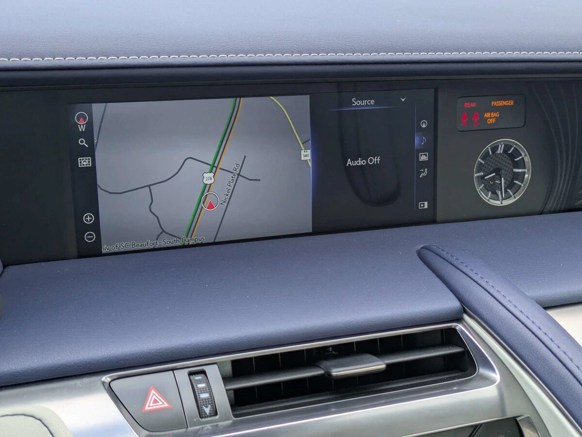 2021 Lexus LC 500 - Photo 22
