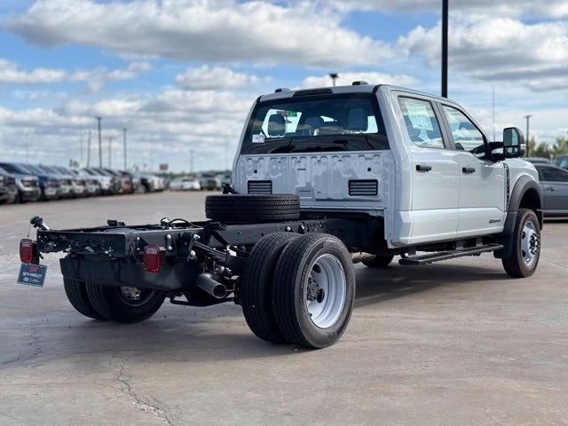 2026 Ford F-550 — photo 7