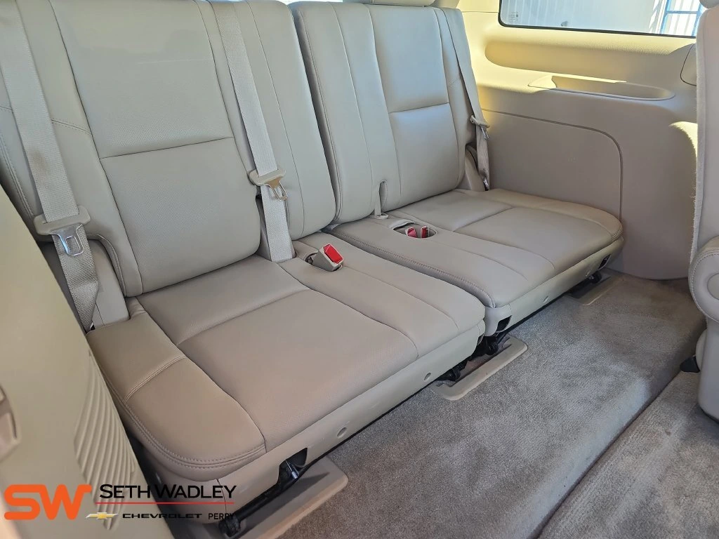 2013 Cadillac Escalade Luxury - Photo 12