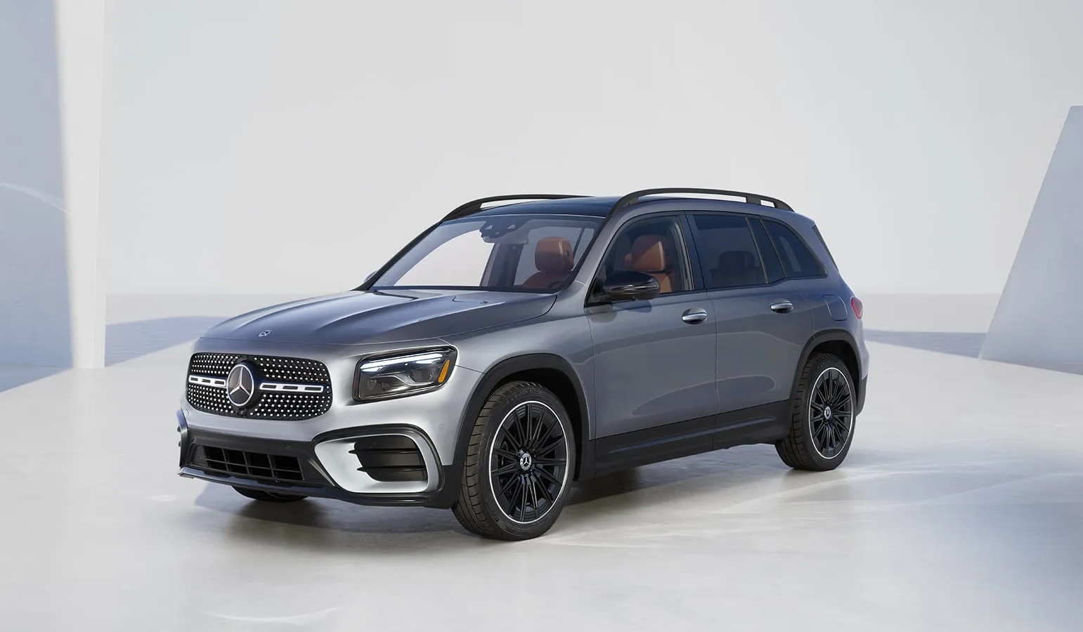 2025 Mercedes-Benz GLB 