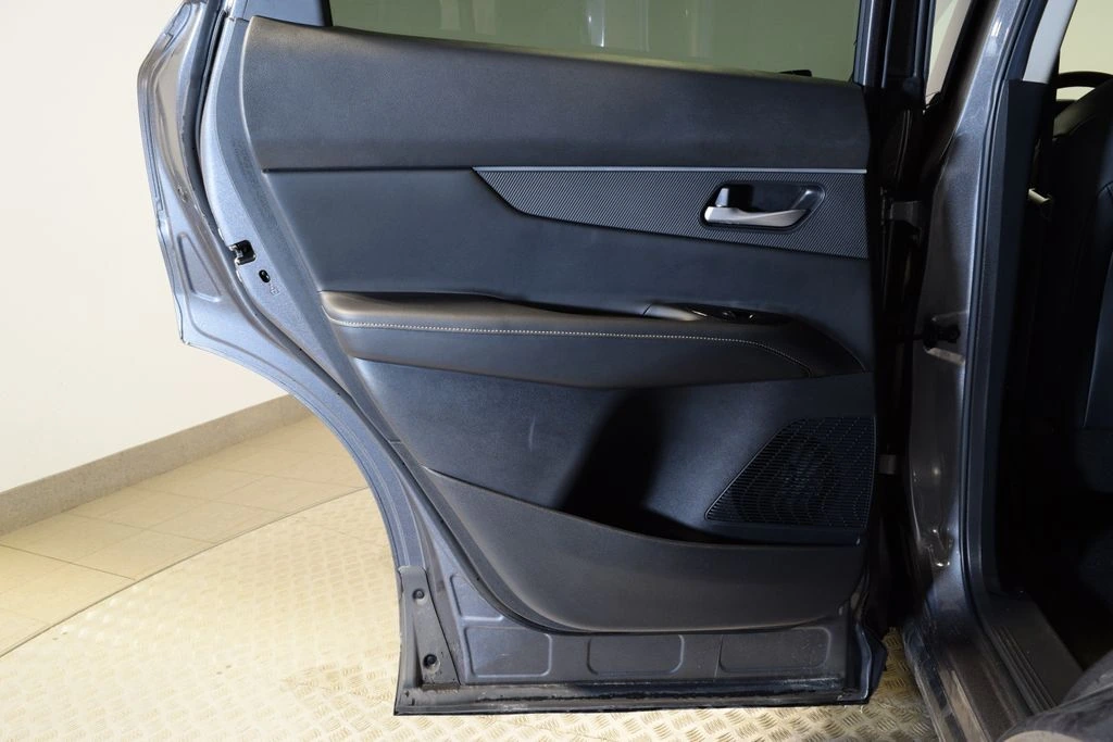 2025 Nissan Murano SV - Photo 26