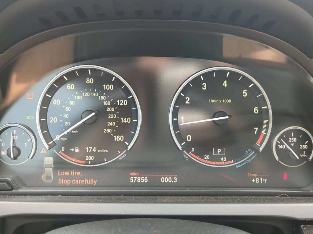 2011 BMW 7 Series 750i - Photo 25