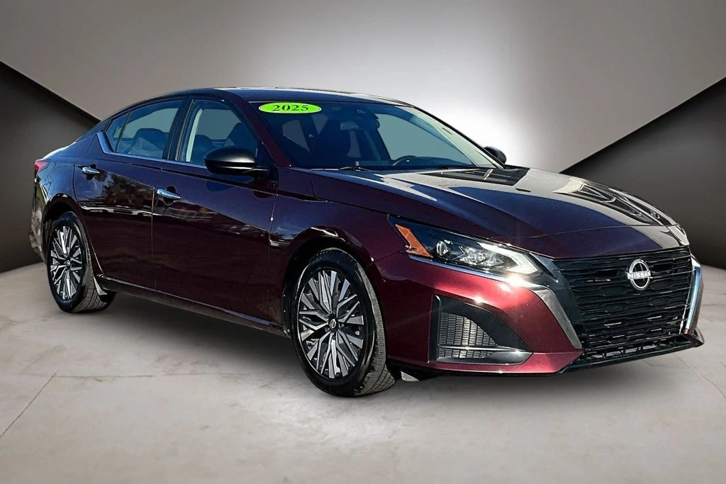 2025 Nissan Altima