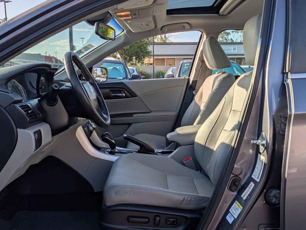 2013 Honda Accord EX-L - Photo 10