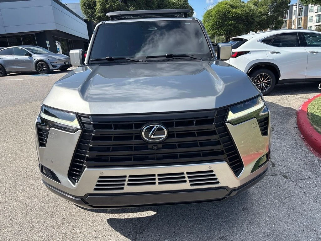 2024 Lexus GX Luxury - Photo 7