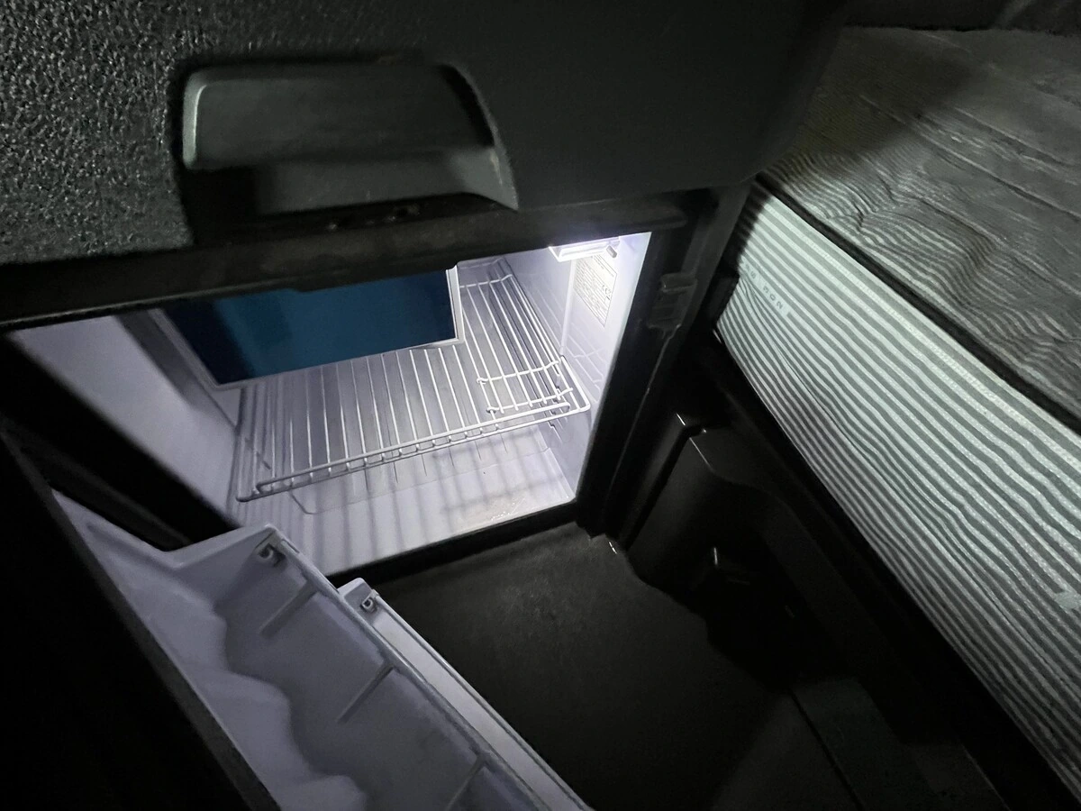 2022 Freightliner Cascadia - image 23