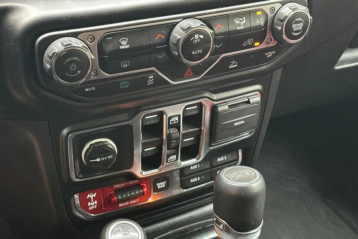 2023 Jeep Wrangler 4xe Rubicon 4XE 20th Anniversary - Photo 21