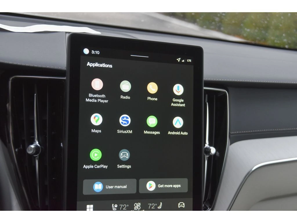 2026 Volvo - image 16