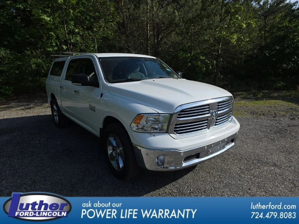 2016 RAM 1500 Big Horn 4x4 Crew Cab 5'7's photo