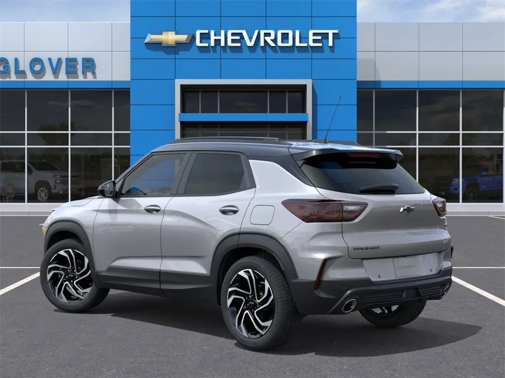 2026 Chevrolet Trailblazer RS photo 2
