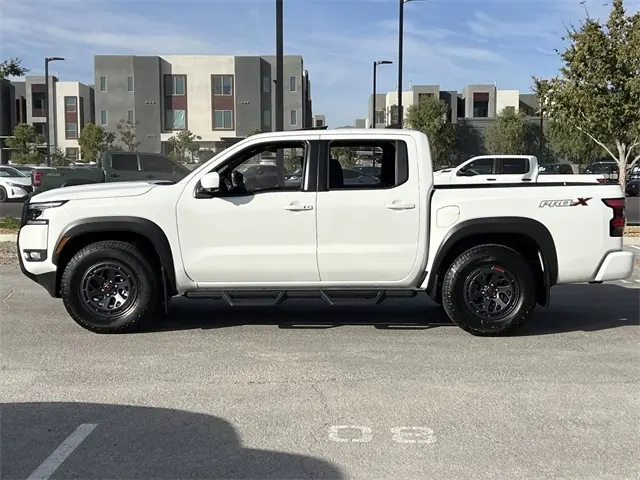 2026 Nissan Frontier PRO-X photo 2