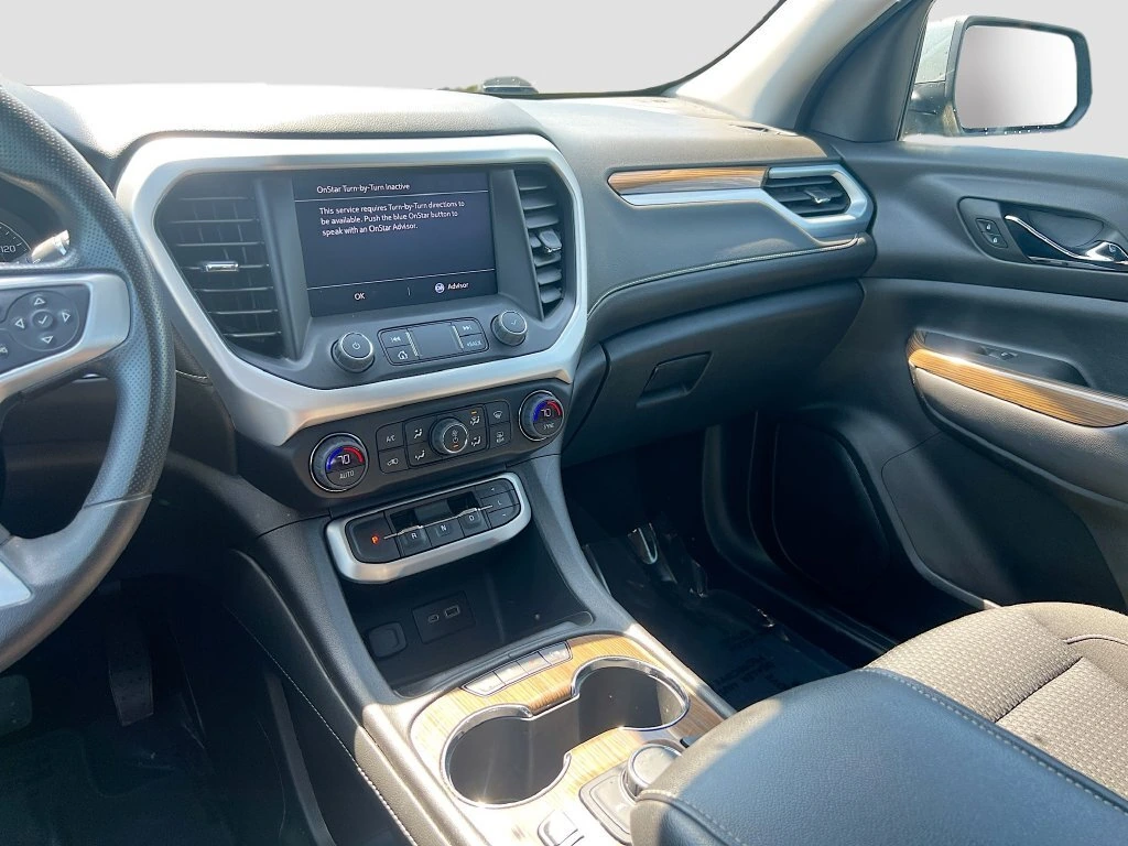2023 GMC Acadia SLE - Photo 30