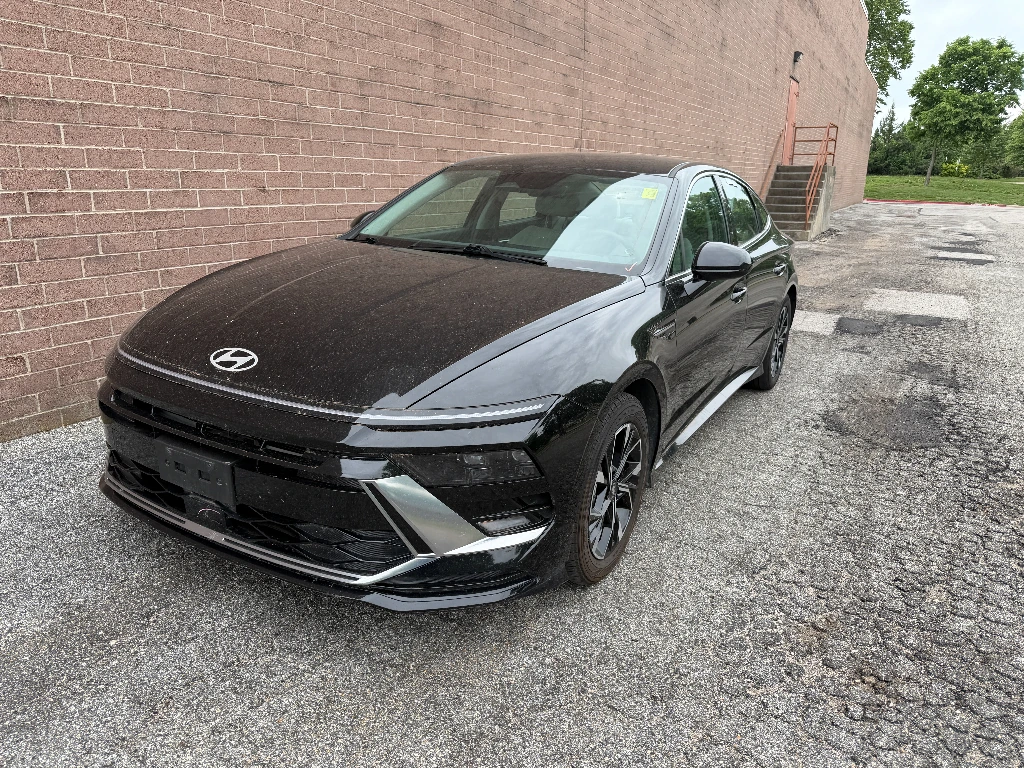 2024 Hyundai Sonata SEL's photo