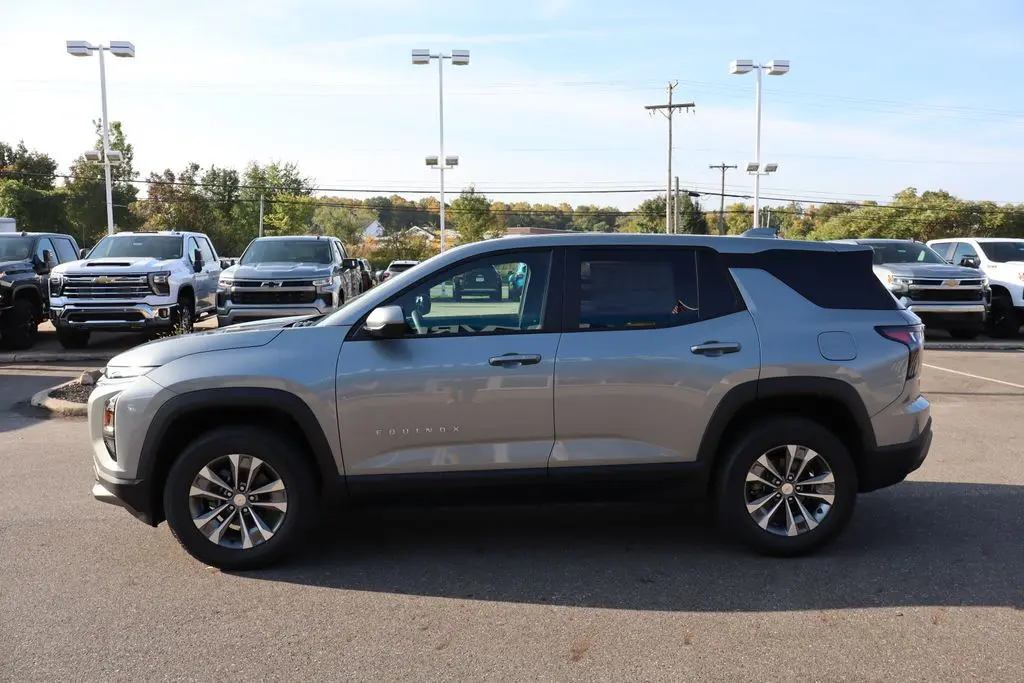 2026 Chevrolet Equinox LT photo 22