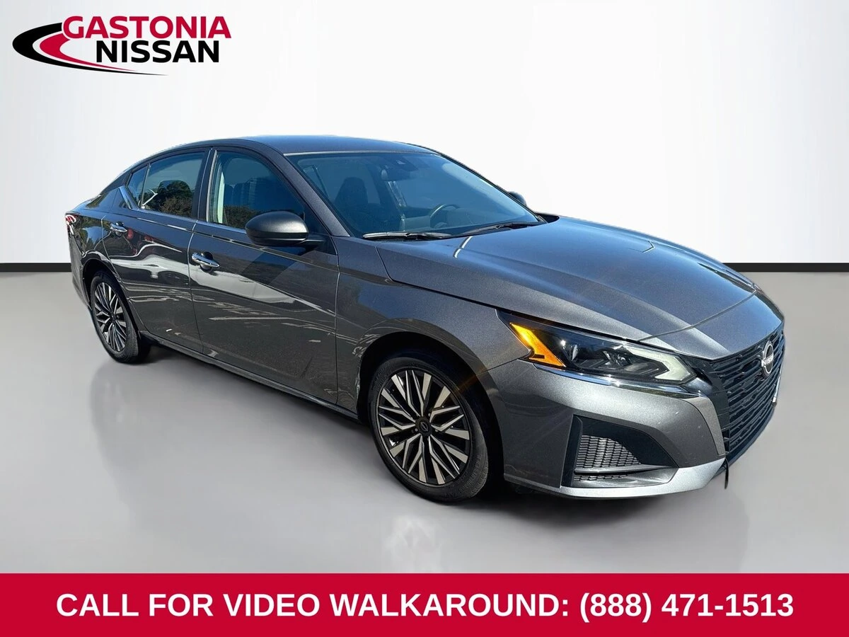 2025 Nissan Altima