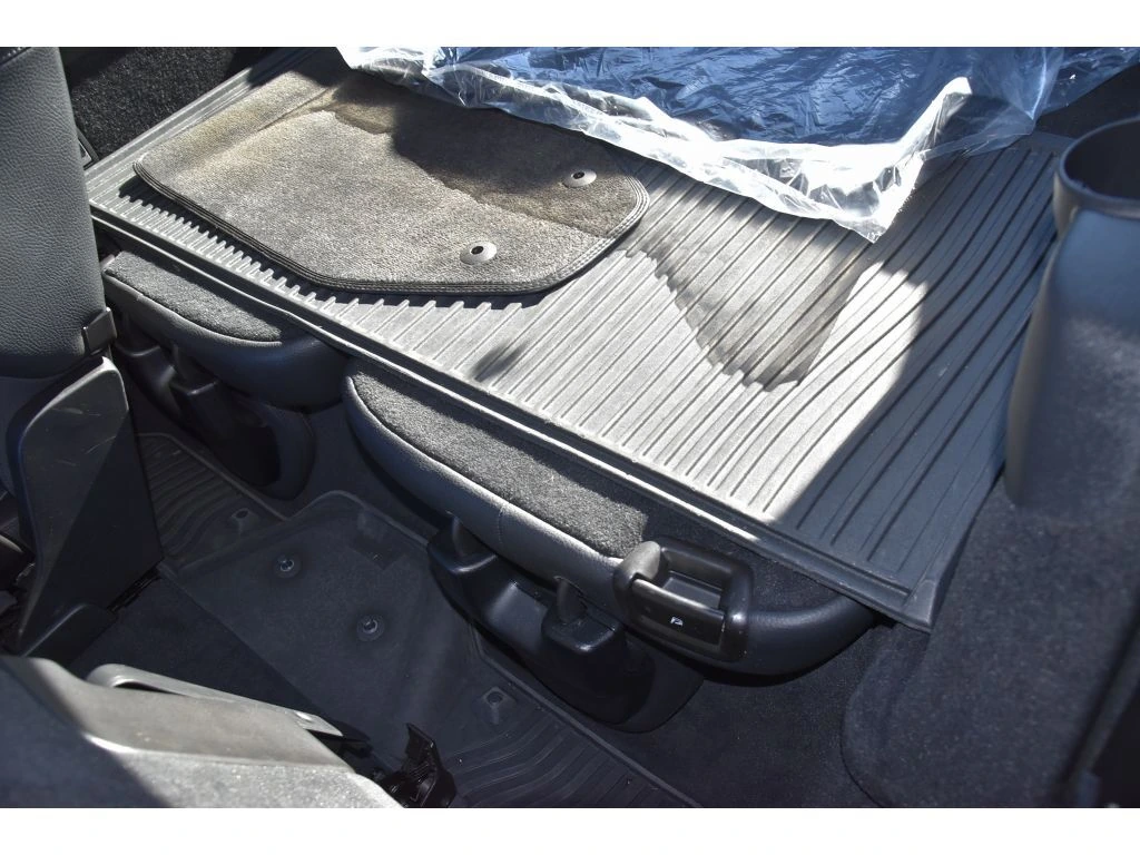 2023 Volvo - image 14