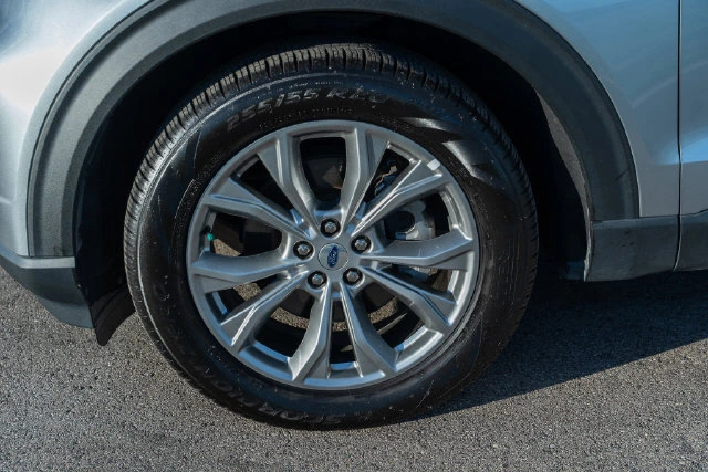 2023 Ford Explorer XLT - Photo 10