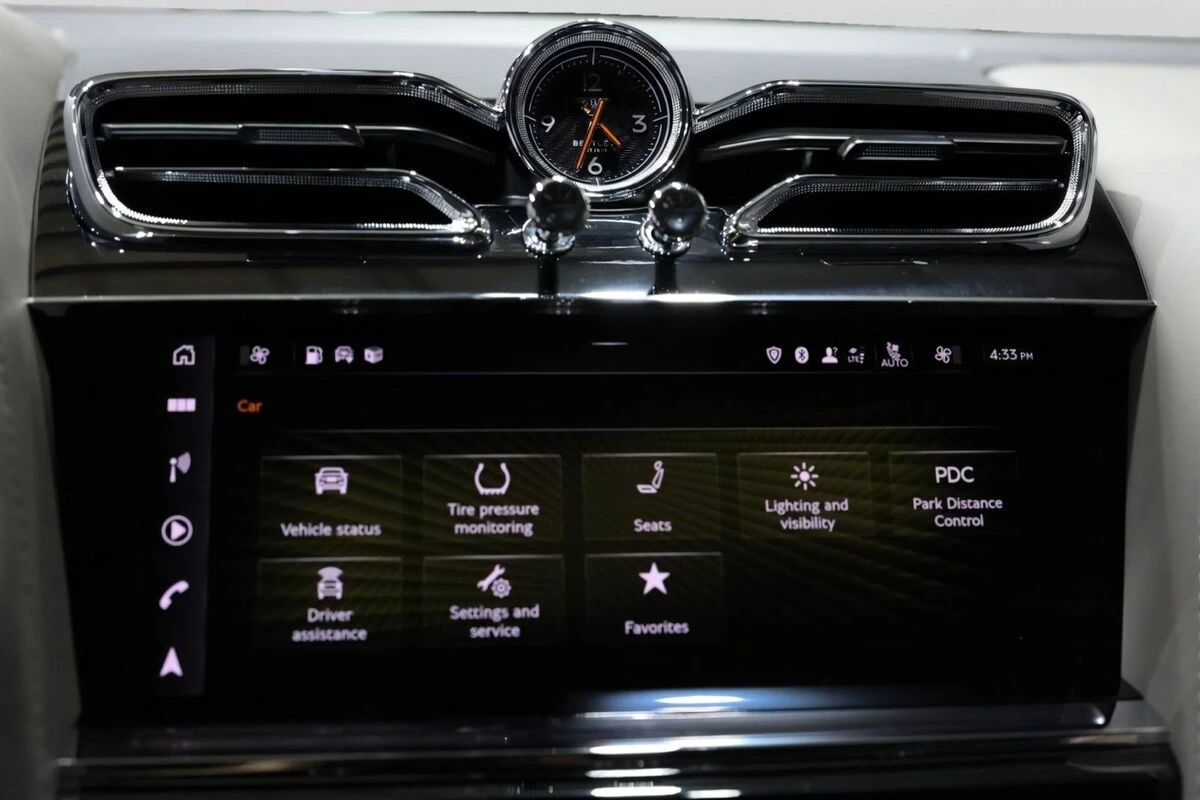 2022 Bentley Bentayga S - Photo 50