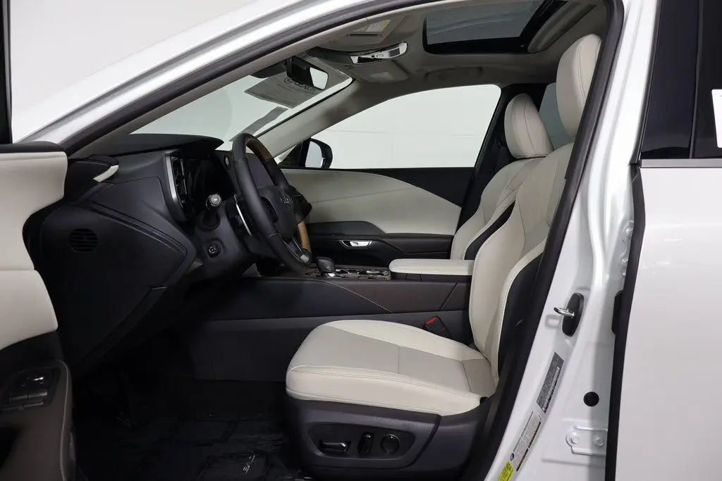 2026 Lexus RX 350 Premium photo 4