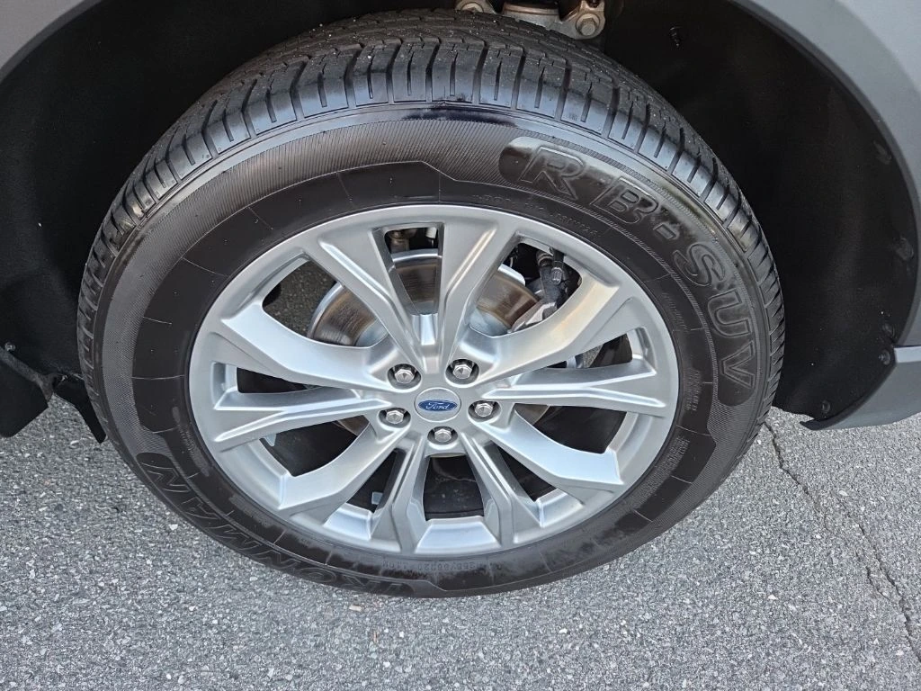 2024 Ford Explorer Limited - Photo 12