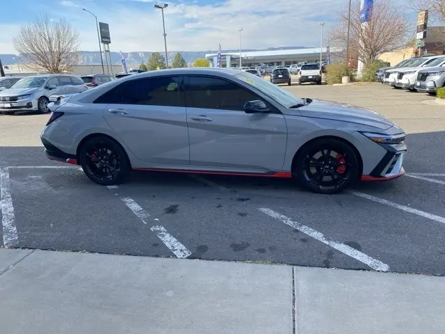 2025 Hyundai Elantra N Base photo 4