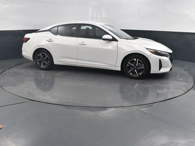 2024 Nissan Sentra SV photo 2