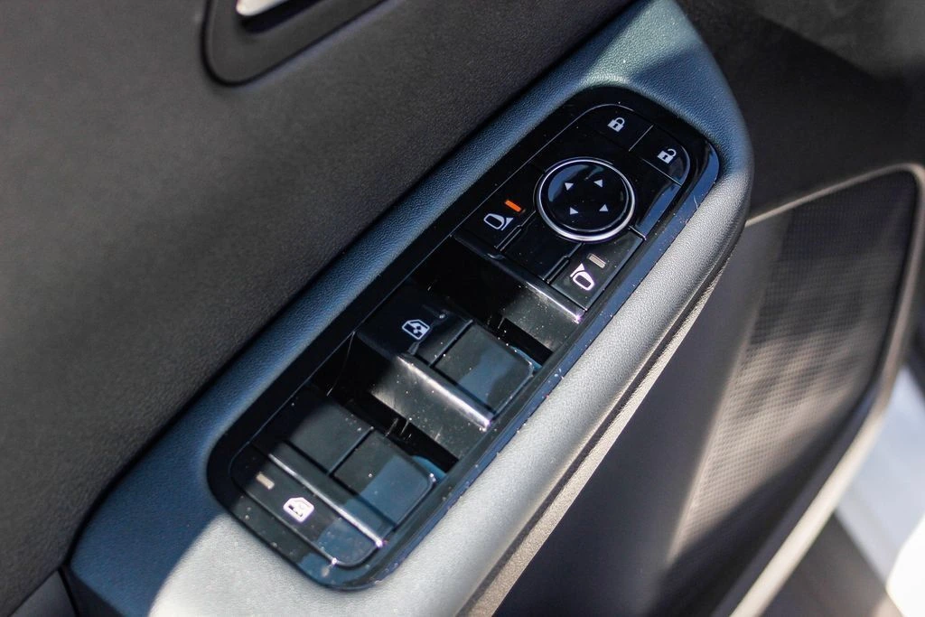 2026 Nissan LEAF SV+ - Photo 27