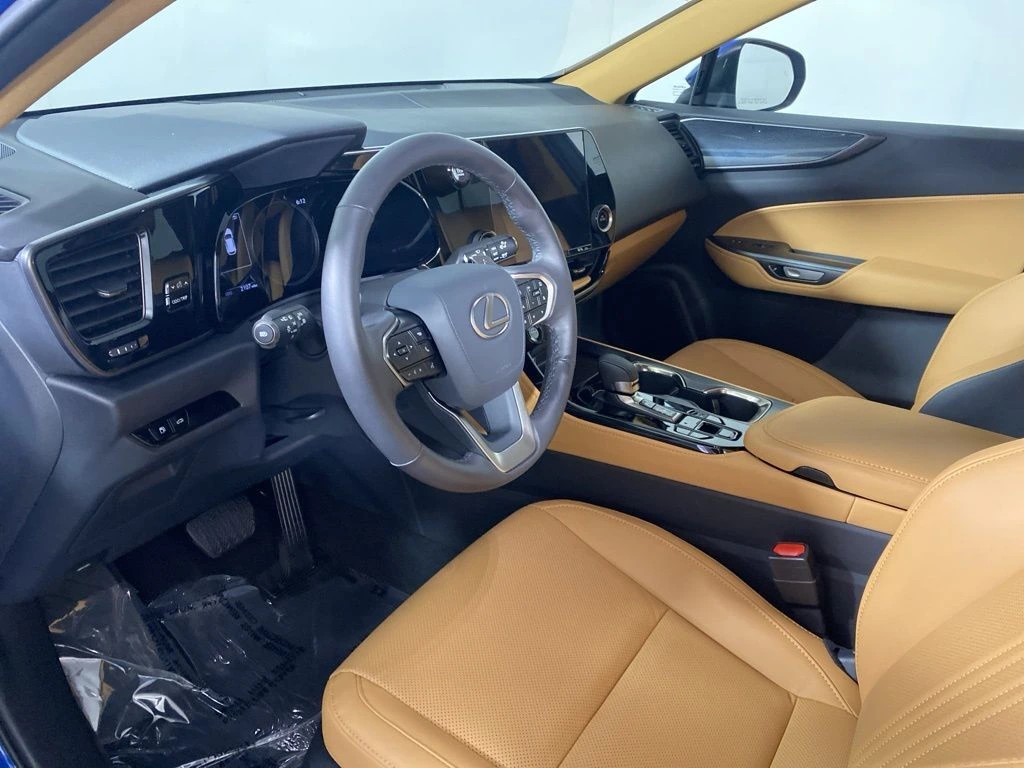 2026 Lexus NX 350 - Photo 11