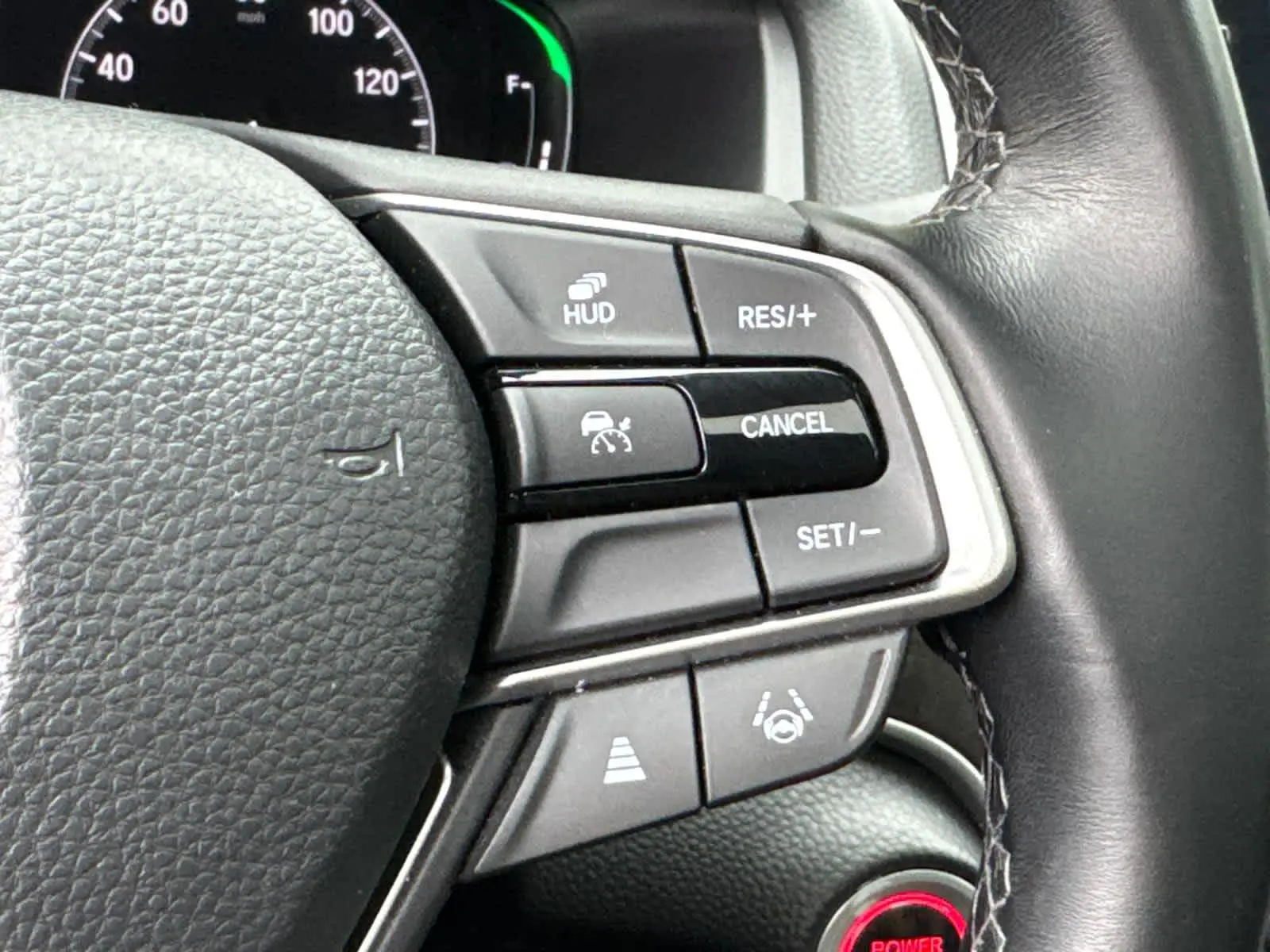 2022 Honda Accord Hybrid Touring photo 19