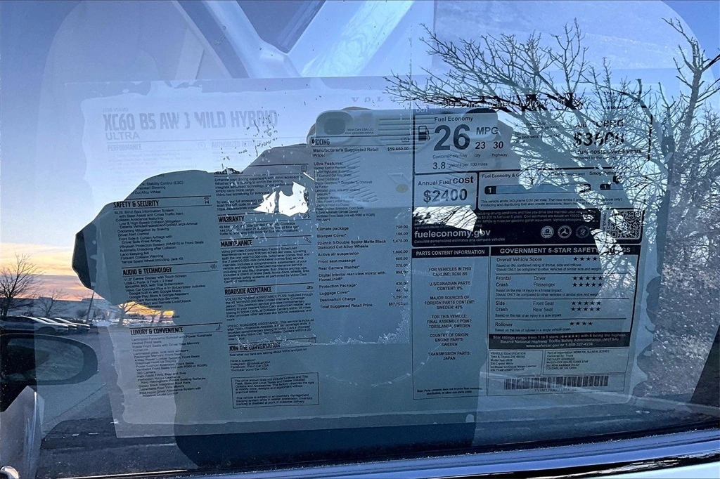 2026 Volvo - image 14